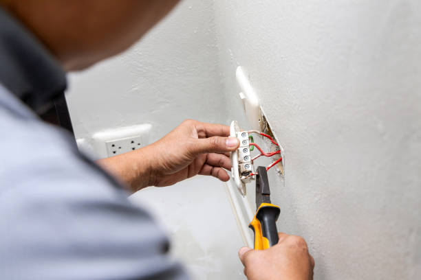 Best Circuit Breaker Repair  in Bellevue, WI